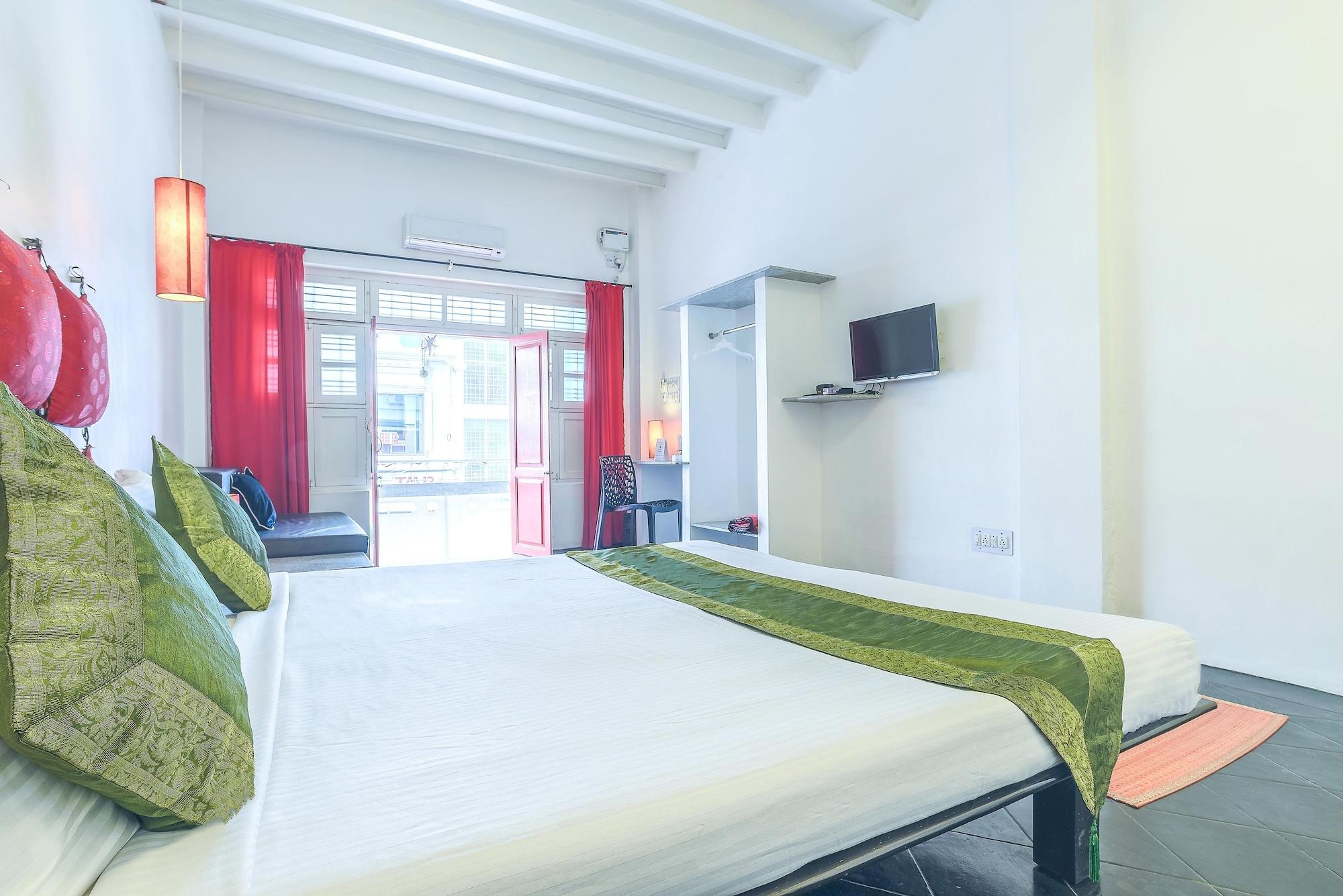 Itsy Hotels Red Lotus Heritage, Promenade Beach Pondicherry Bagian luar foto