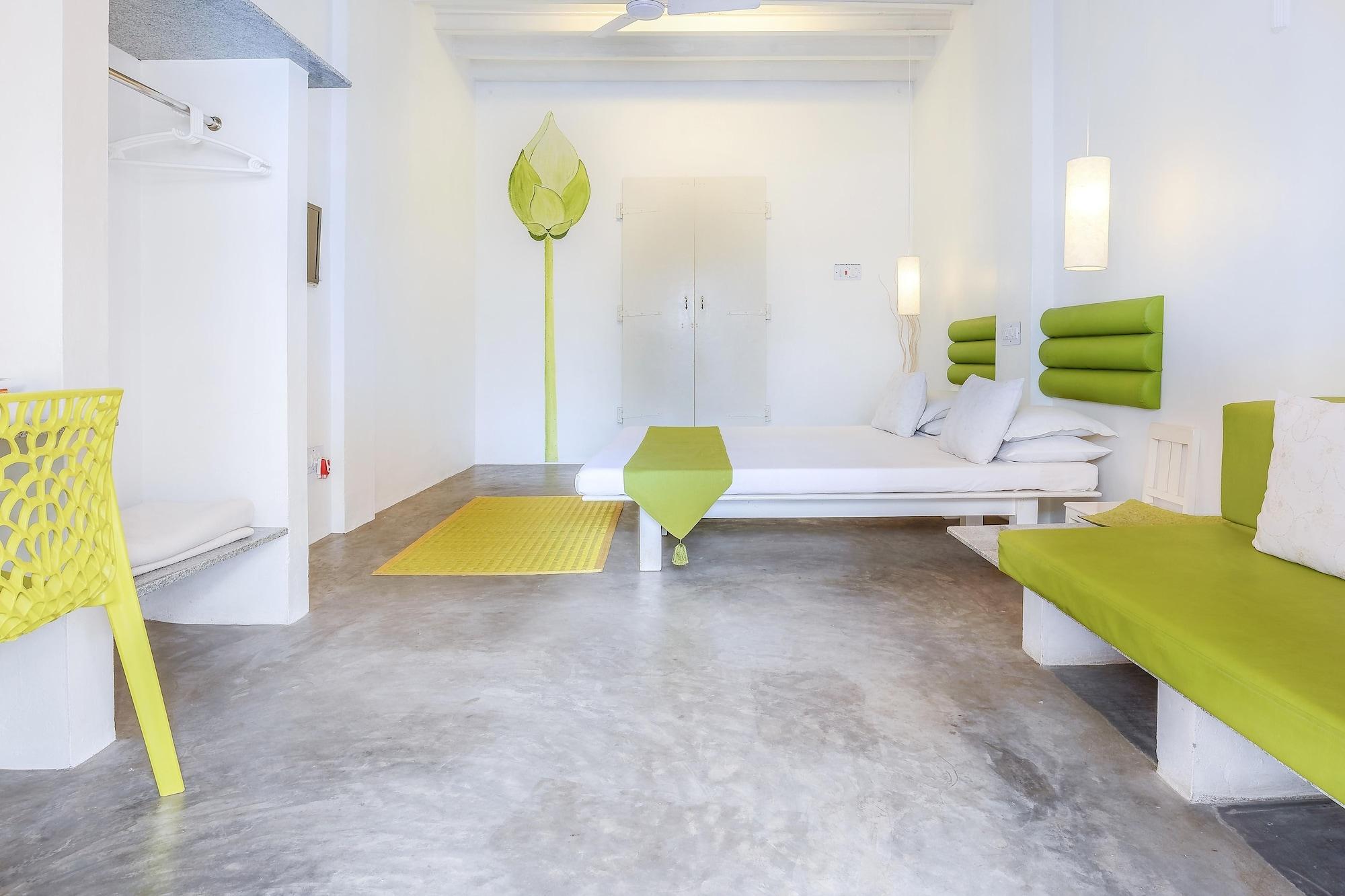 Itsy Hotels Red Lotus Heritage, Promenade Beach Pondicherry Bagian luar foto