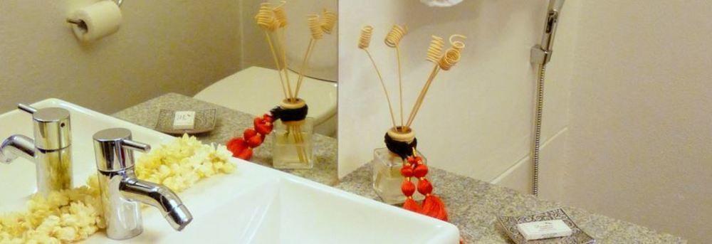 Itsy Hotels Red Lotus Heritage, Promenade Beach Pondicherry Bagian luar foto