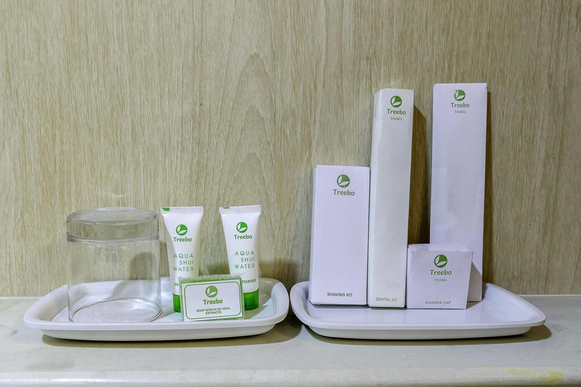 Itsy Hotels Red Lotus Heritage, Promenade Beach Pondicherry Bagian luar foto