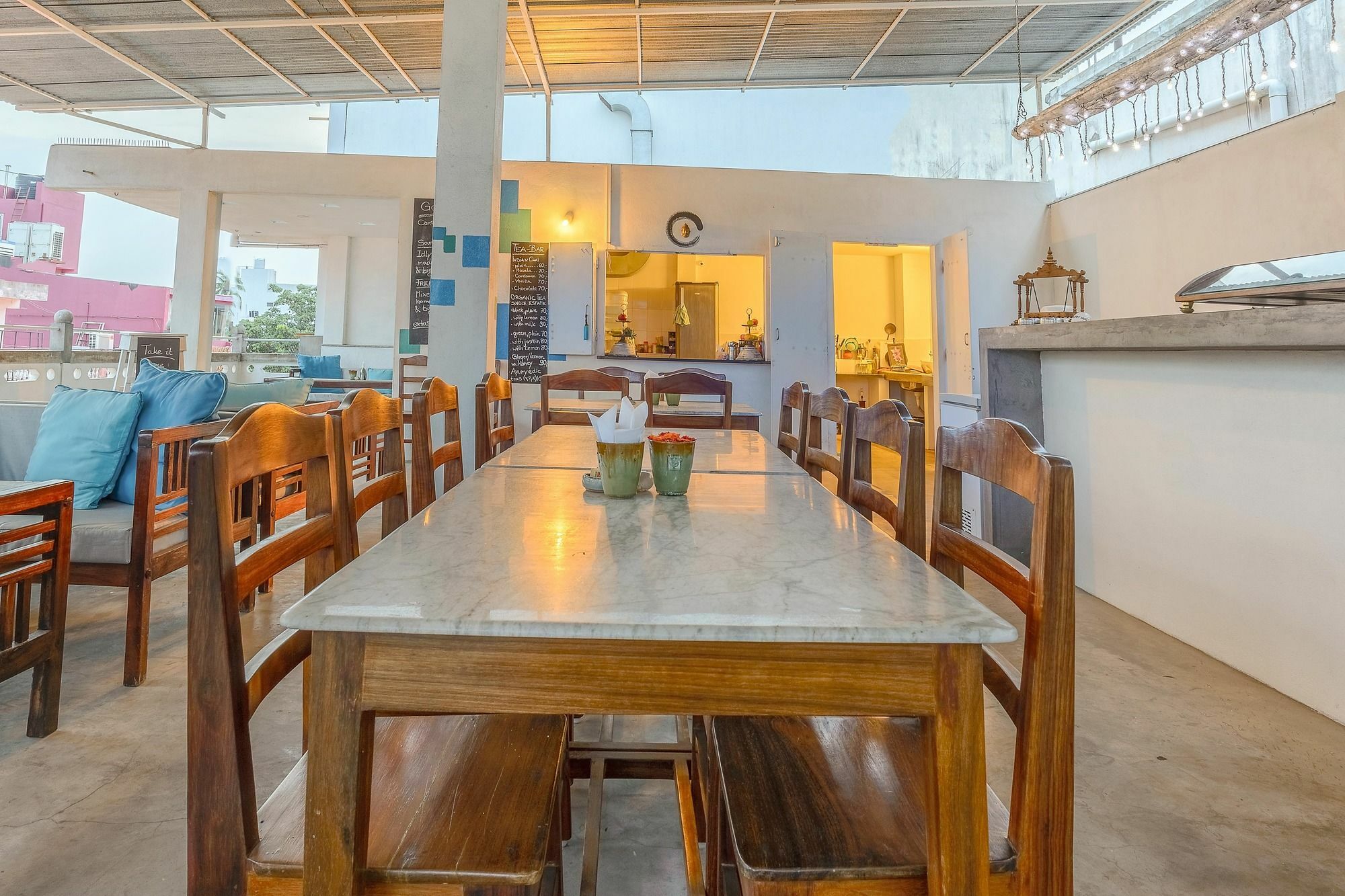 Itsy Hotels Red Lotus Heritage, Promenade Beach Pondicherry Bagian luar foto